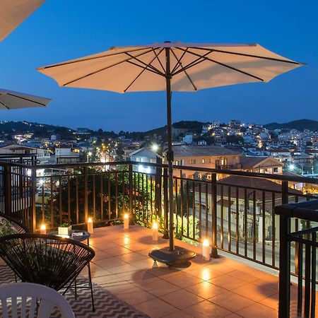 D & E Apartments Skiathos Town Exterior photo